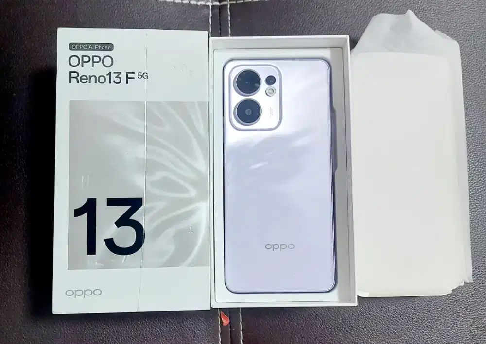 Oppo Reno 13F 5G Ram 8/256GB Like new Garansi on 11 juli 2026 Fullset
