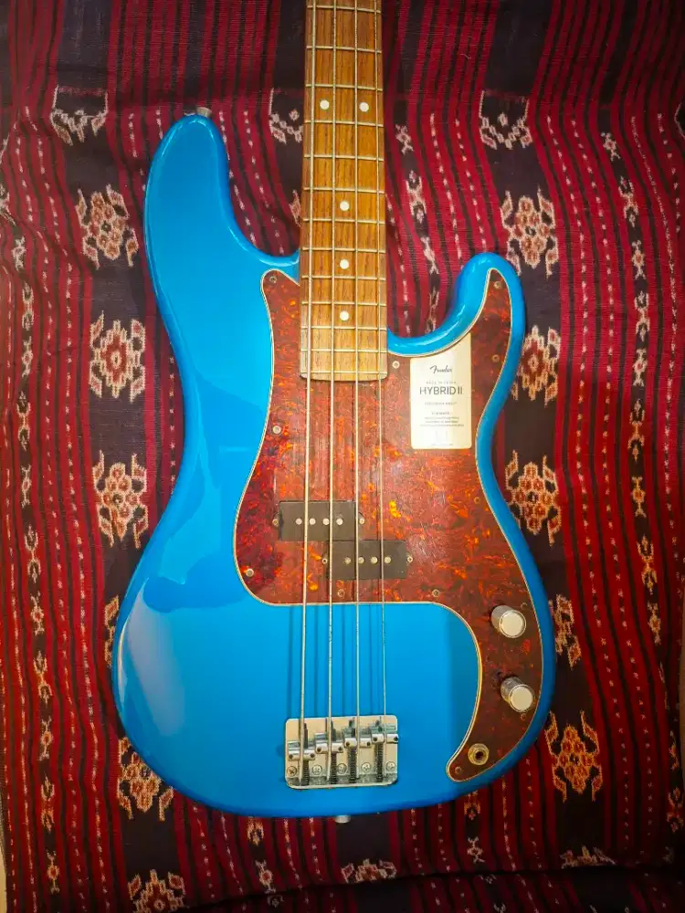 Fender made in Japan Hybrid II Precision Bass - Forest Blue