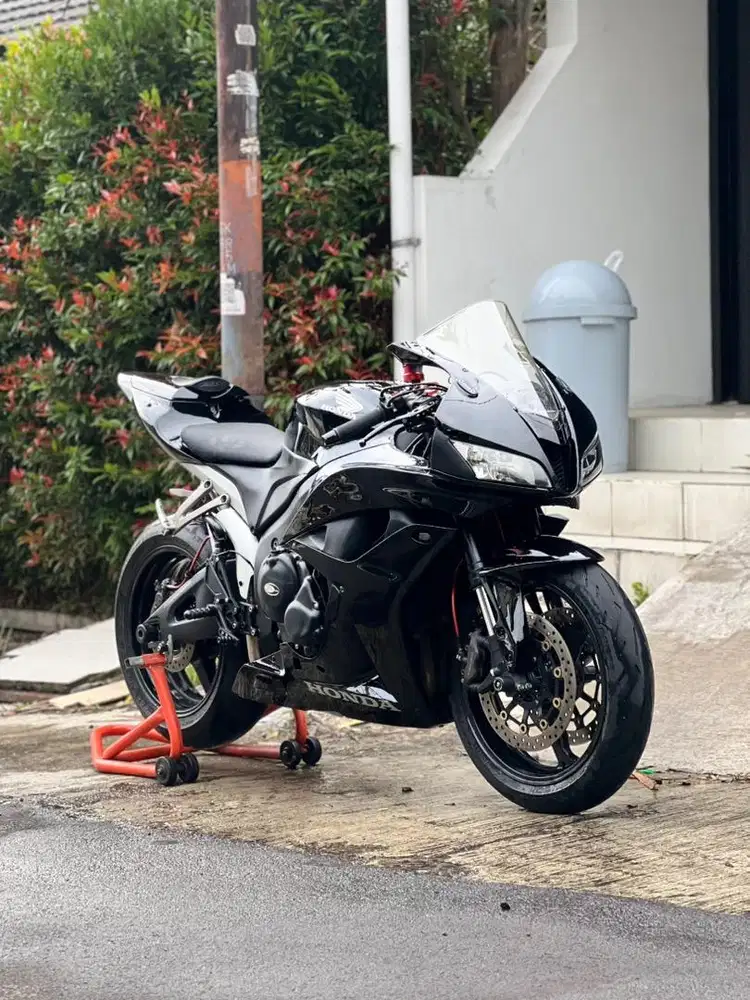 Moge Honda cbr 600 / cbr600rr modif FP