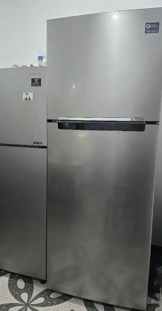 Kulkas samsung silver metal