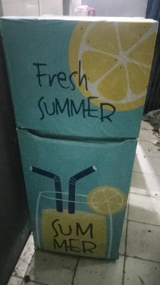 Di jual cepat kulkas 2 pintu merk LG