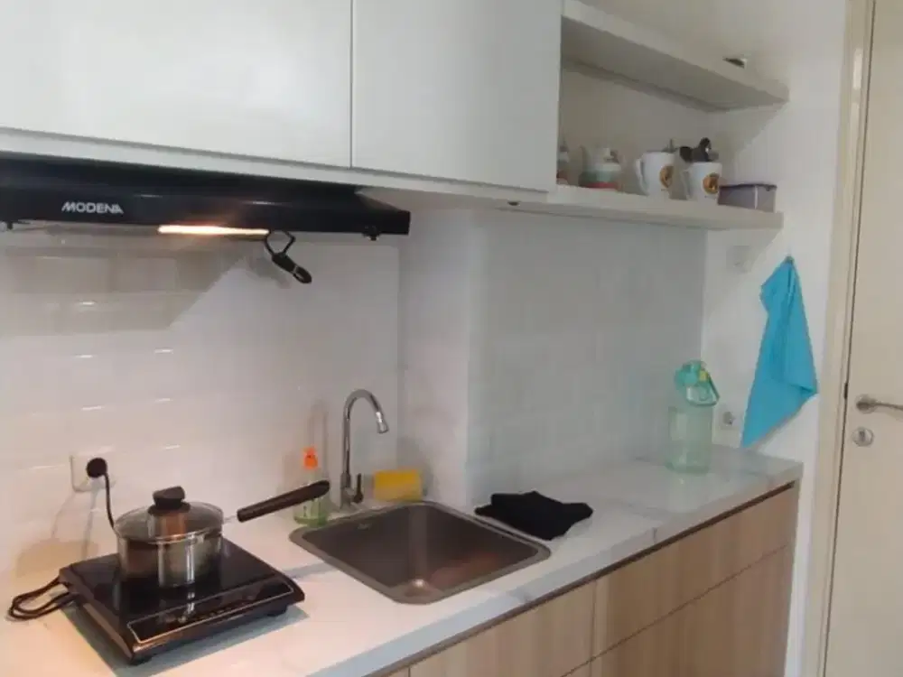 DISEWAKAN APARTEMEN STUDIO AMOR LANTAI 2  DIATAS PAKUWON CITY MALL HUNIAN ELITE  SURABAYA TIMUR