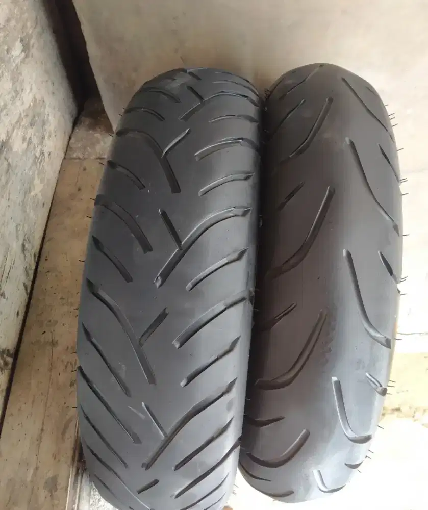 BAN NMAX DEPAN DAN BELAKANG (SEPASANG)