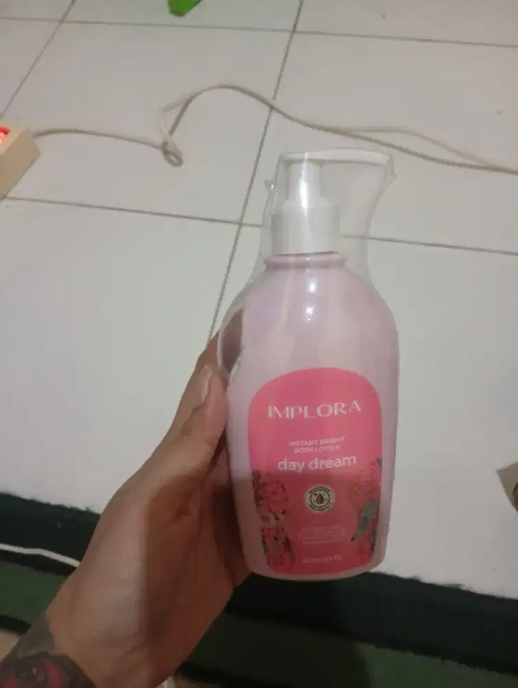 Implora lotion instant bright