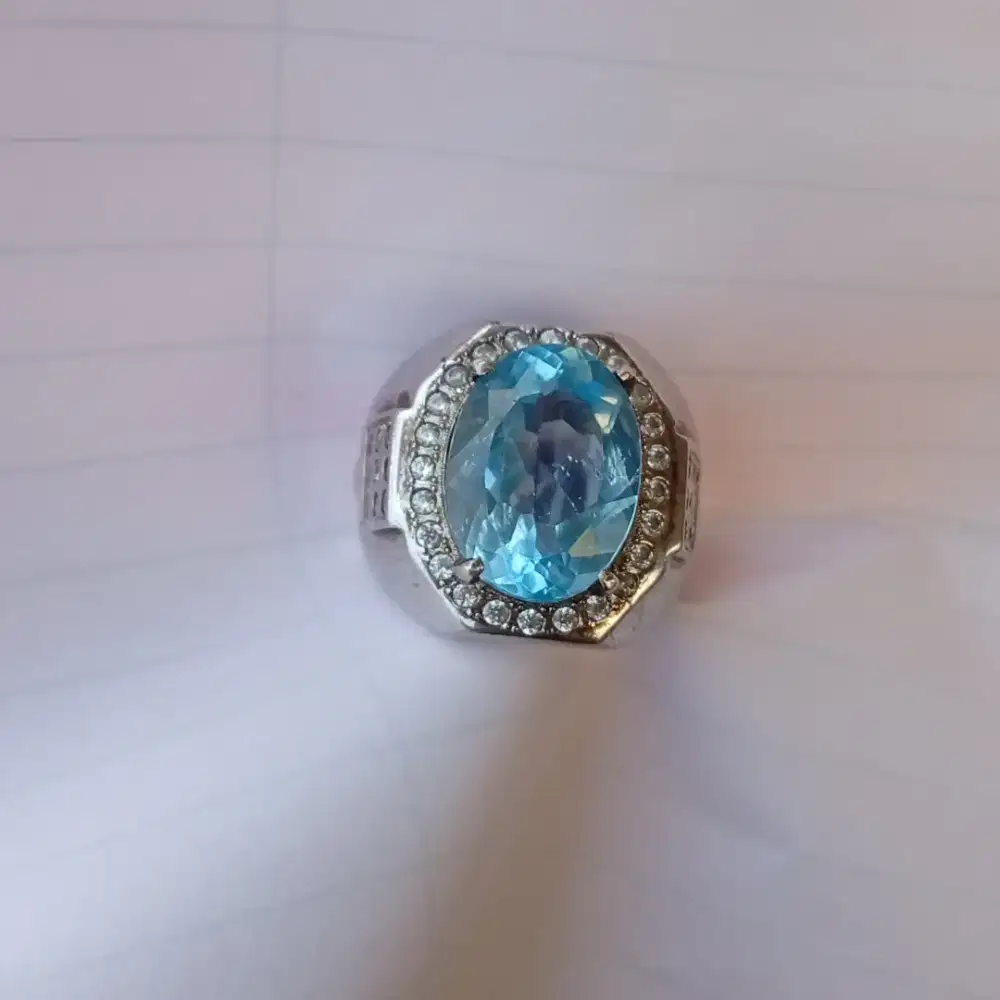 Blue Topaz Type Warna Swiss Blue 10.55 ct ring perak