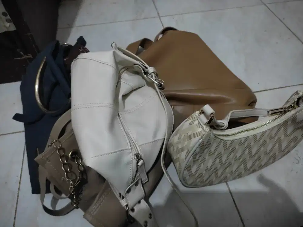 di jual tas perempuan