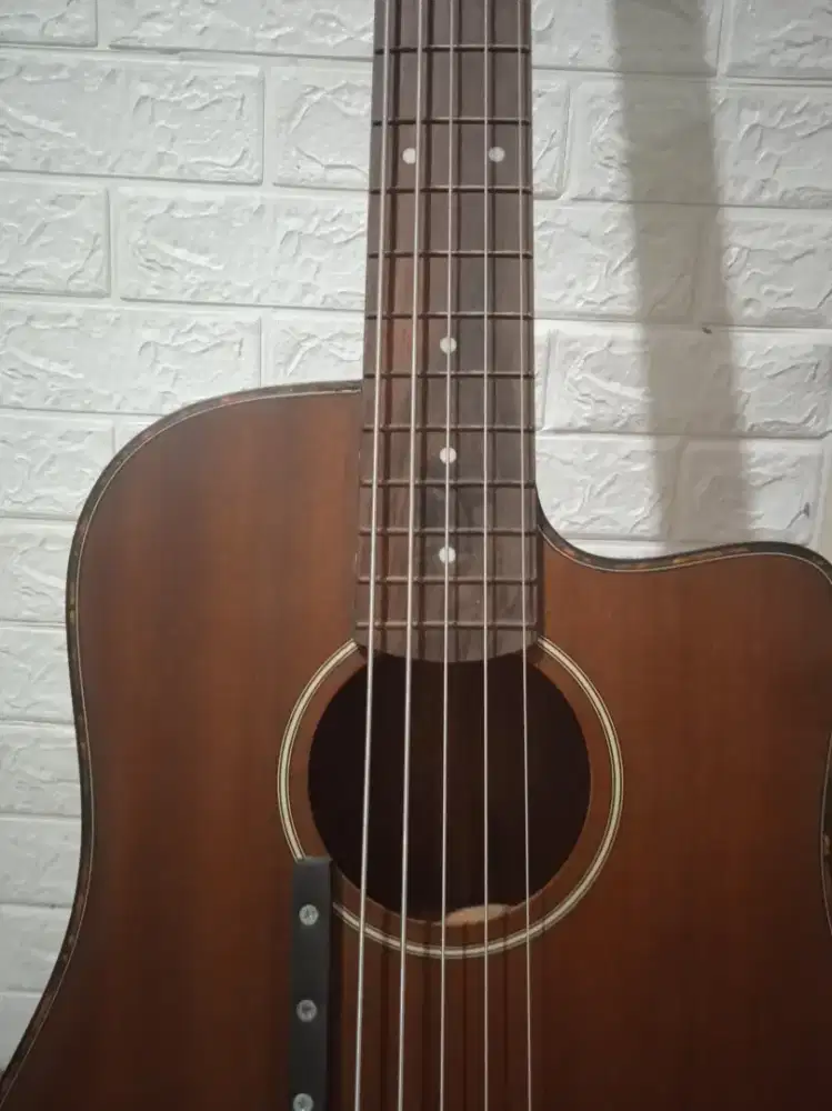 Bass Akustik Acoustic 5 String Senar V Custom Made Lokal Fender Model