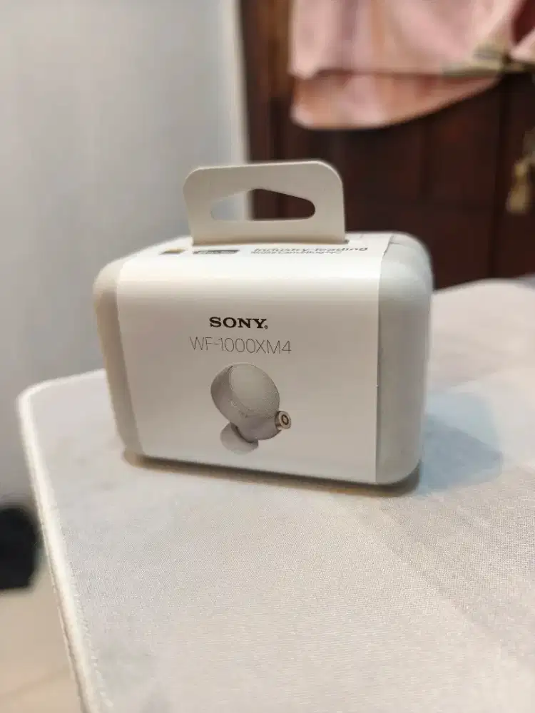 SONY WF 1000XM4