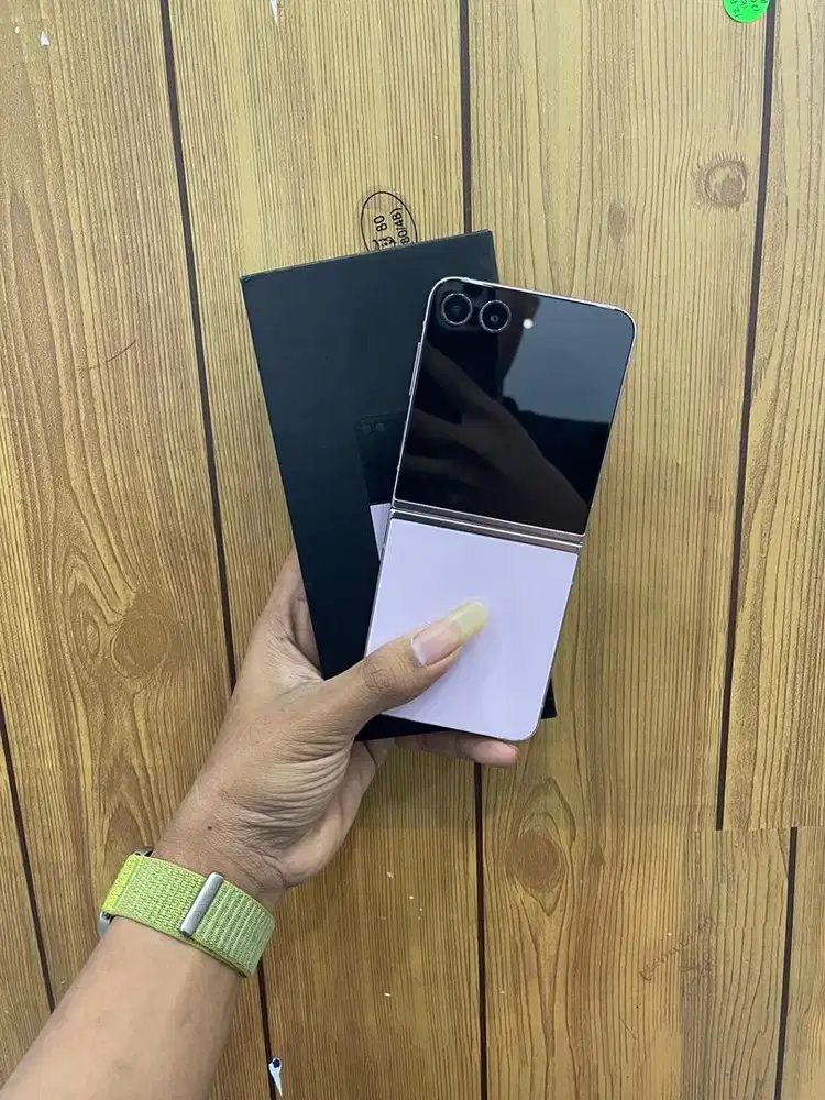 samsung z flip 5 8/512 sein