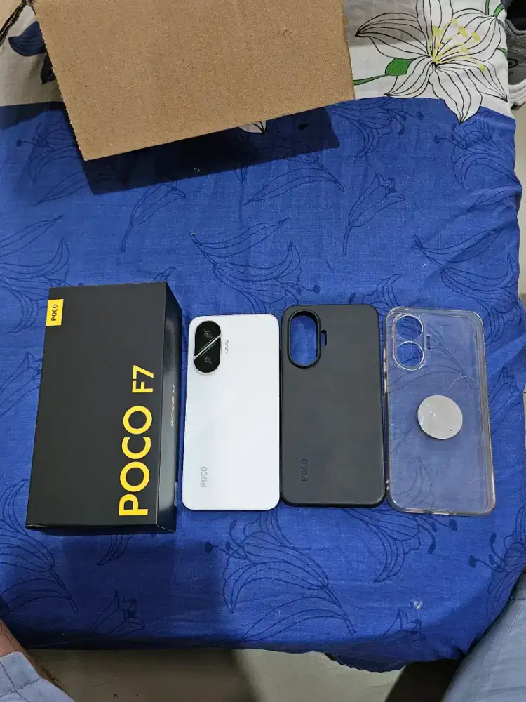 Dijual poco f7 white