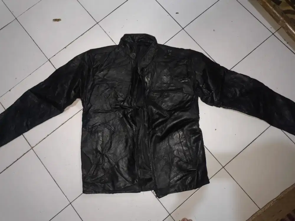 Jaket kulit asli murmer