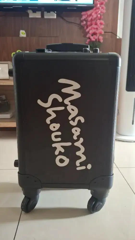 Koper make up masami shouko (beauty case) MUA