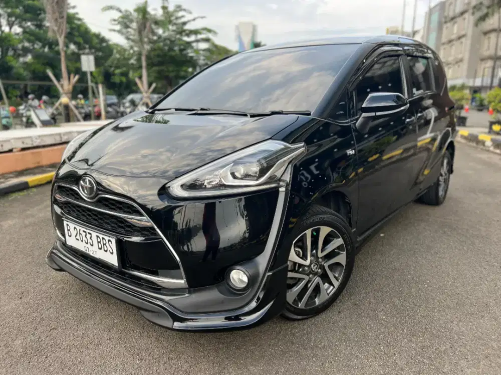 Km 39 Rb ! Sienta Q CVT Automatic AT 2017