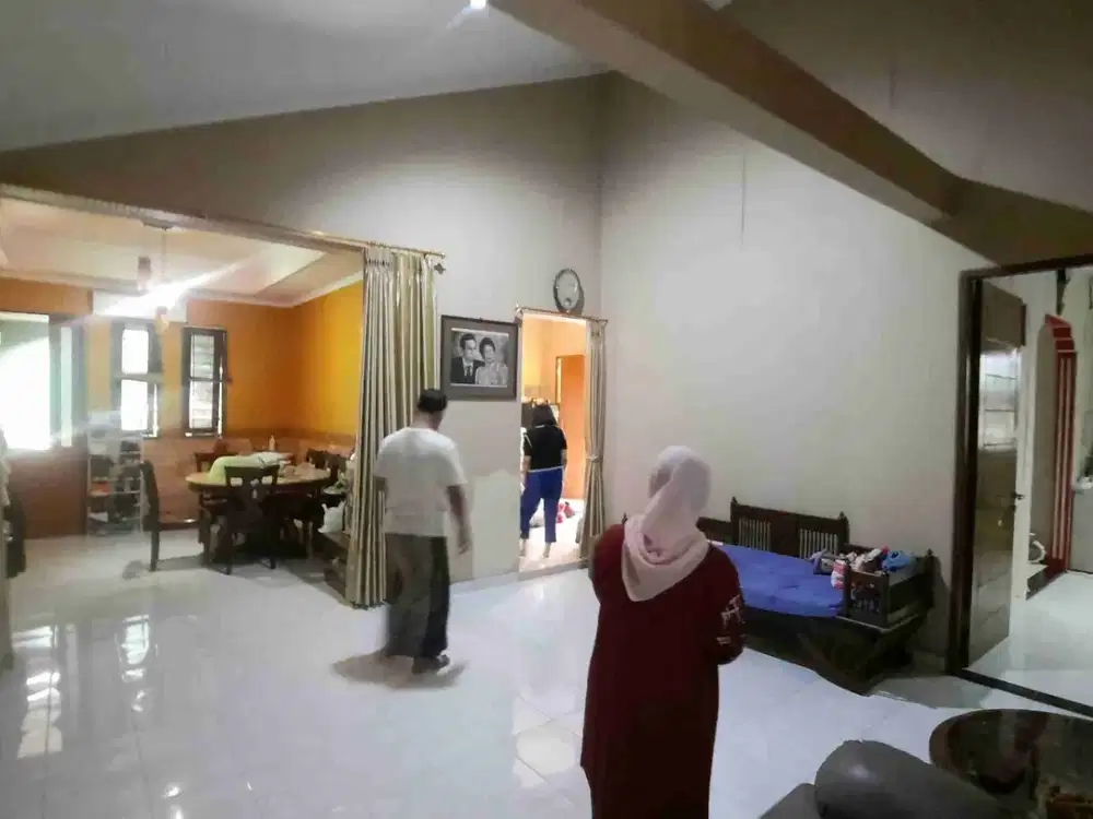 Rumah sebrang Citos Cilandak Jaksel 500mtr 4,3m akses mbl jamin murah