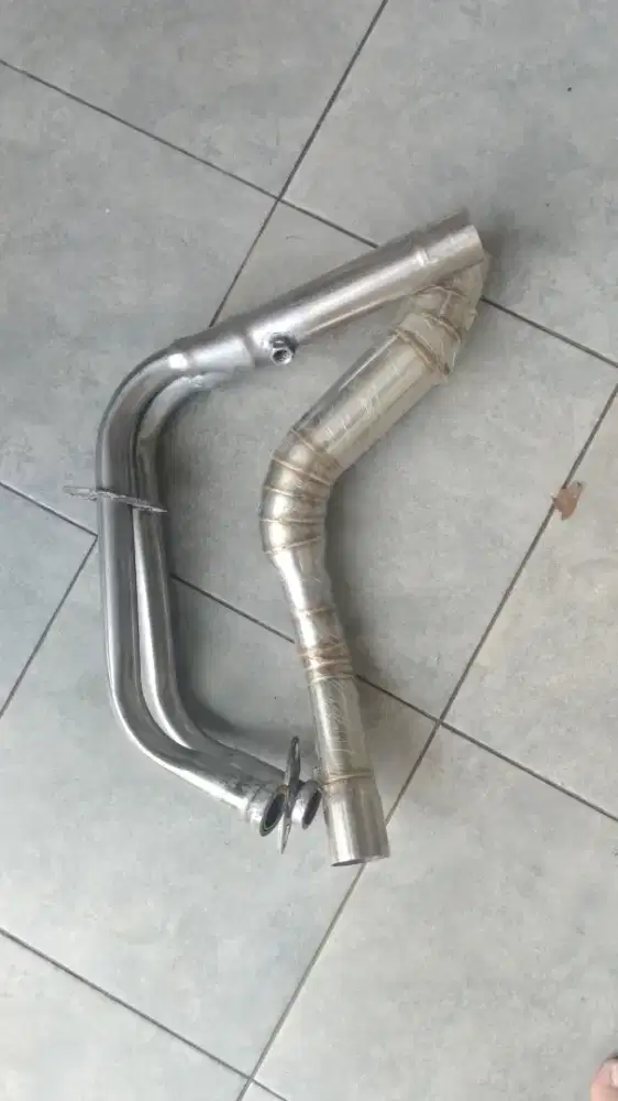 header leher knalpot R25 old