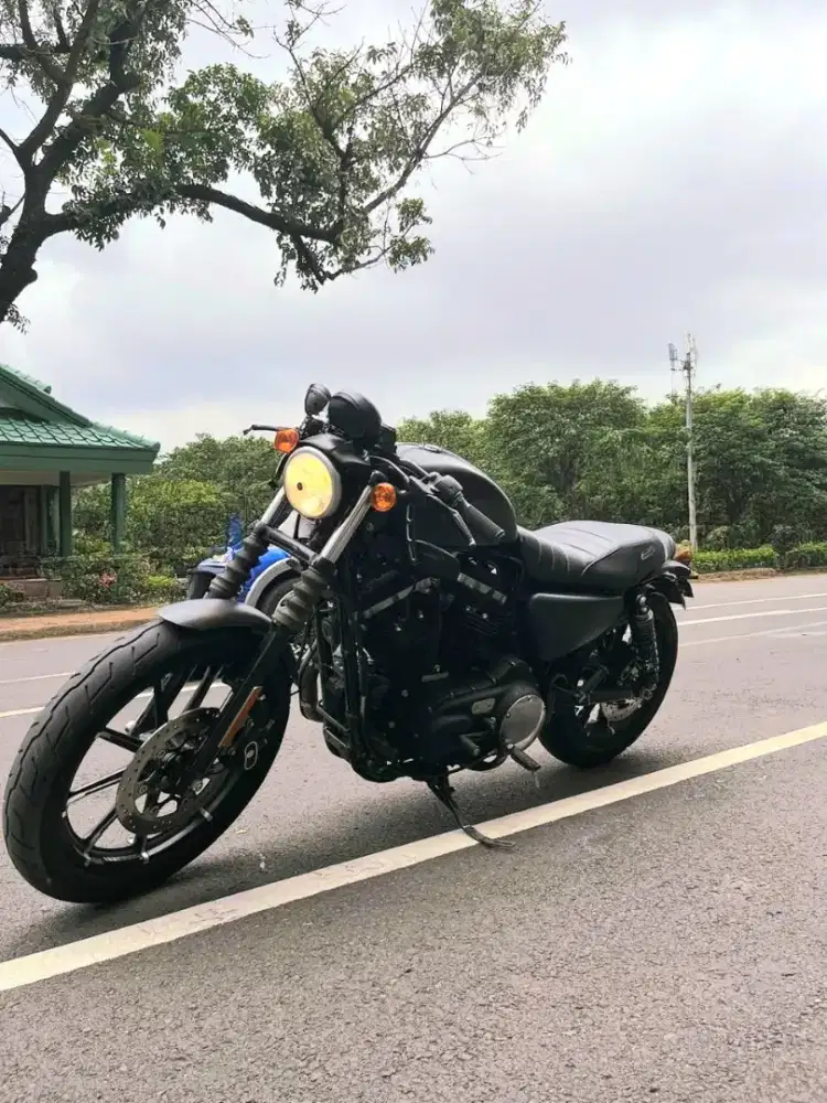 Harley-Davidson Iron 883