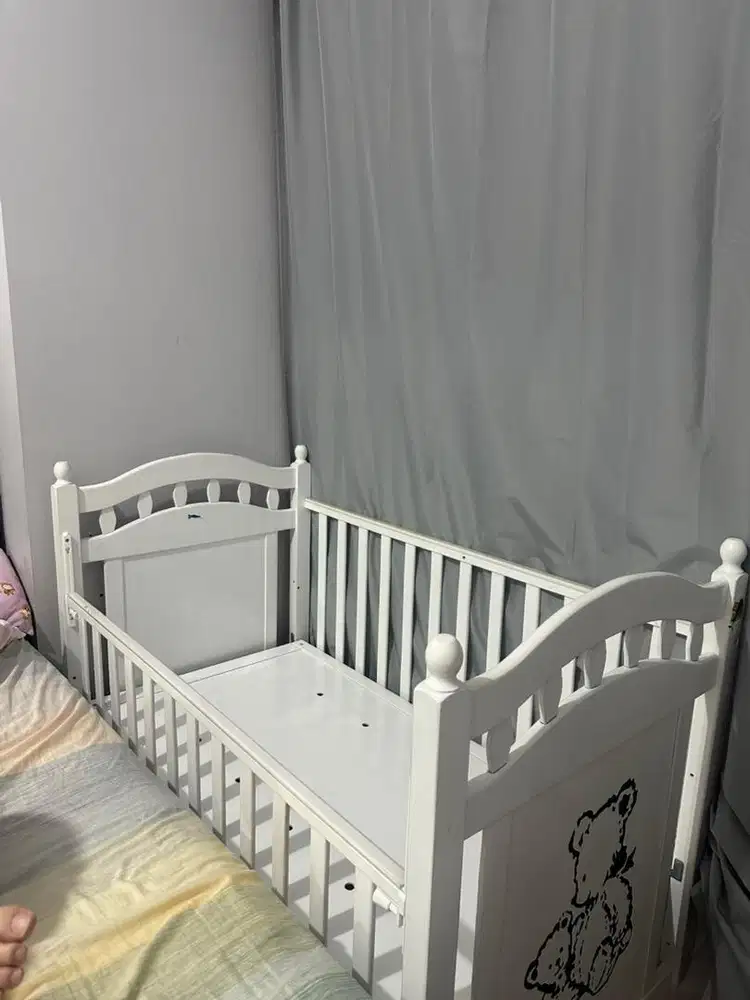 jual kondisi bagus ranjang bayi/anak