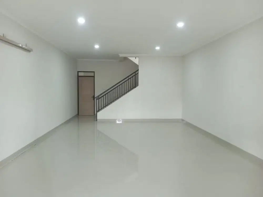 Ruko Baru Batununggal Ada 2 Ruko Rendeng