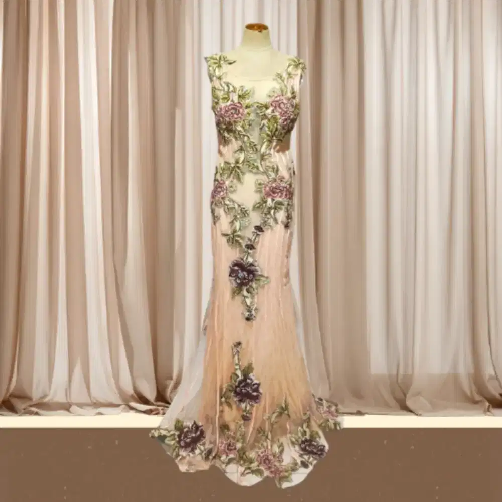 Dress Pesta Cream Motif Bunga