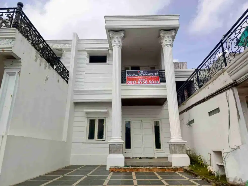 Dijual Townhouse Picasso Grand Garden Palembang