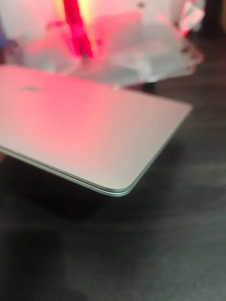 Macbook Air M1 Fullset Ori Mulus 8/255 Ex-iBox