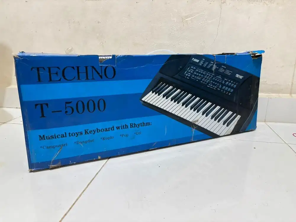 Piano Techno T-5000
