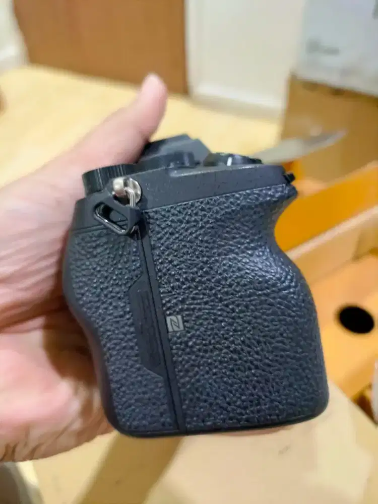 Sony A74 body fulset like new