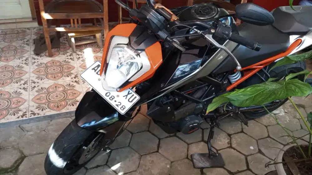 Motor Langka, unik,koleksi pribadi, terawat,mulus KTM Duke 250 + Sanex