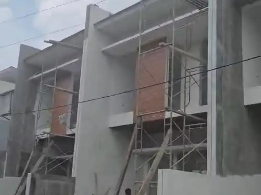 Kompleks Perumahan Elit Panjang Jiwo Surabaya Row 2 Mobil