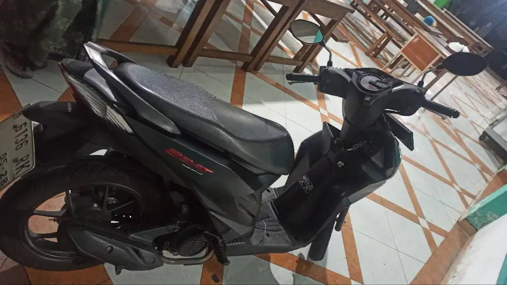 DIJUAL CEPAT BEAT DELUXE 2023 KONDISI FULL ORISINIL TGN PERTAMA