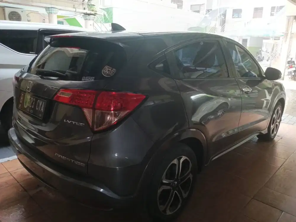 Honda HR-V 1.8 Prestige 2015 - Abu Metalik - KM 70rb - PAJAK PANJANG