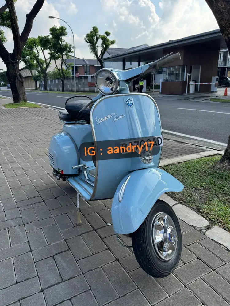 Vespa Super 1973