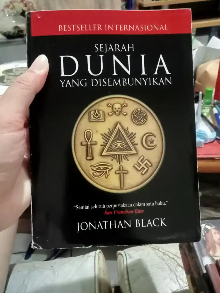 Buku sejarah dunia yang disembunyikan