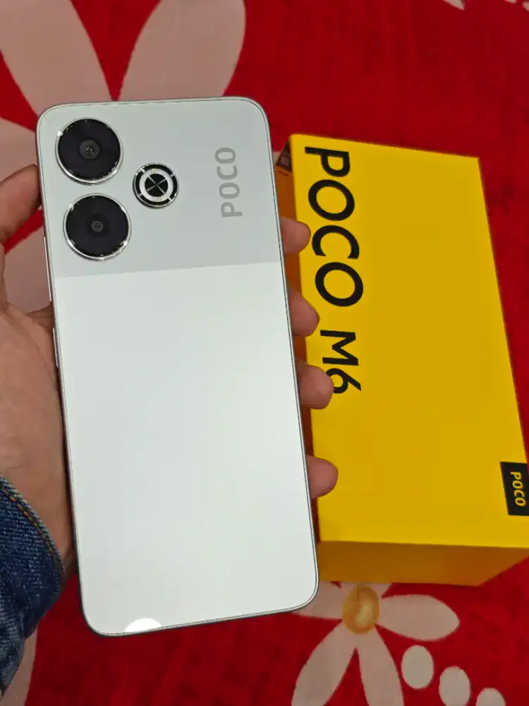 Poco M6 Mulus 99% Ram 8/256Gb garansi panjang
