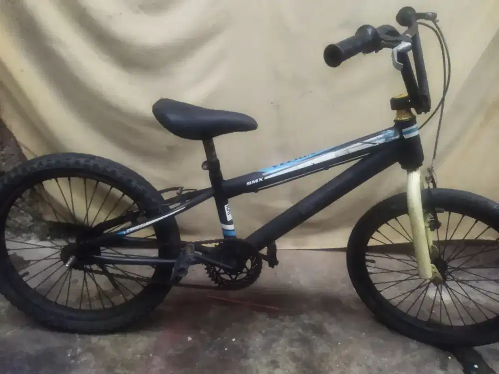 Sepeda BMX 20 seken