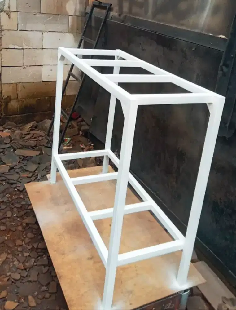 Rak aquarium akuarium