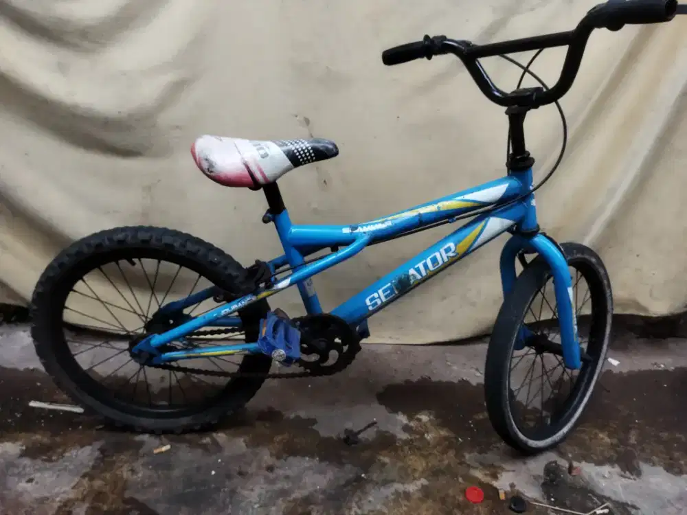 Sepeda BMX 18 senator