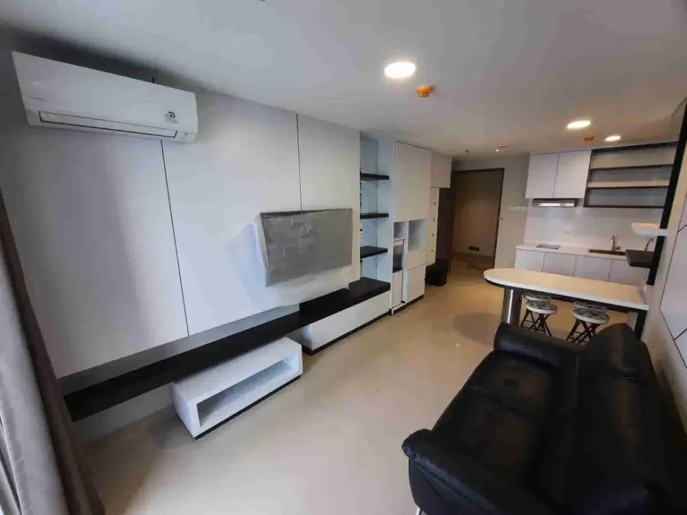 Harga Kompetitif, Jual/Disewakan Unit 2 BR Apartment Praxis, Surabaya