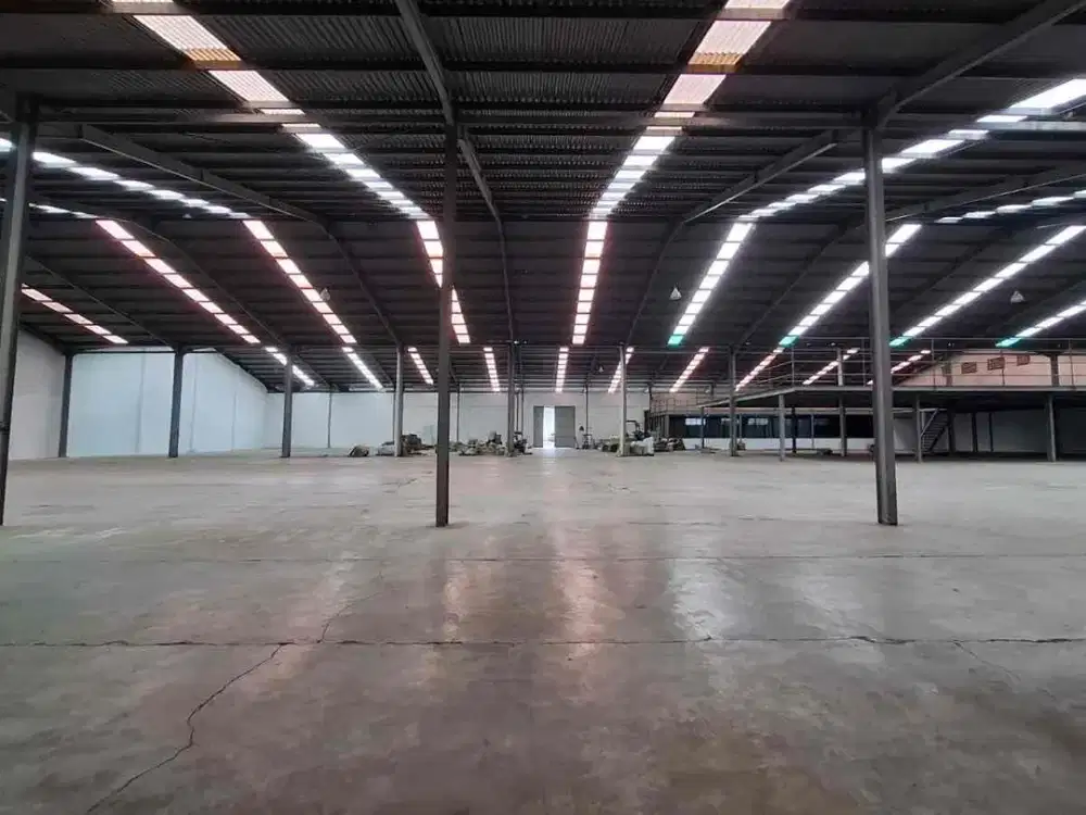 Sewa gudang bagus siap pakai material top