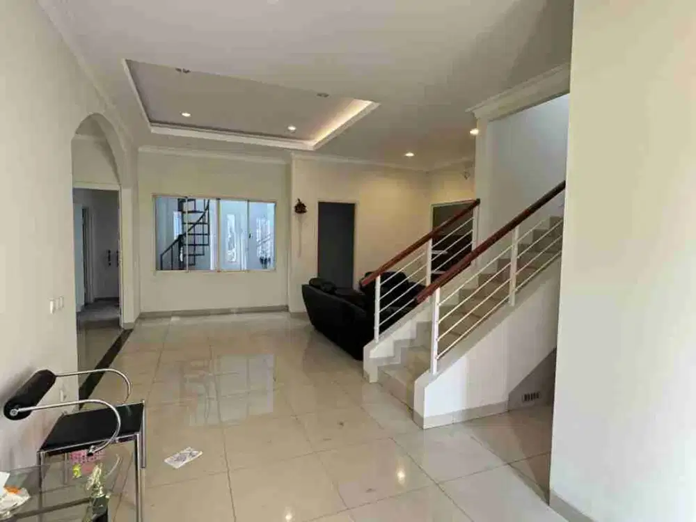 Pondok Hijau Golf Cluster Chalcedony, Gading Serpong