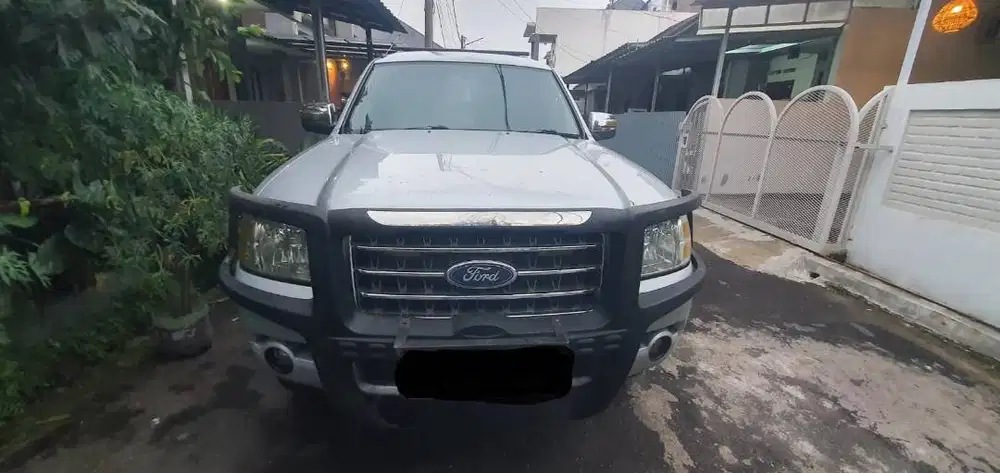 Jual Ford Everest 2008 AT