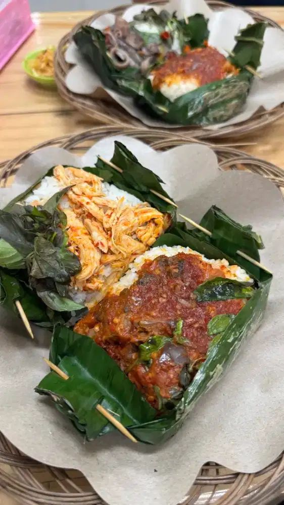 Di cari pegawai jaga tempat makan dan pramusaji diutamakan cowok