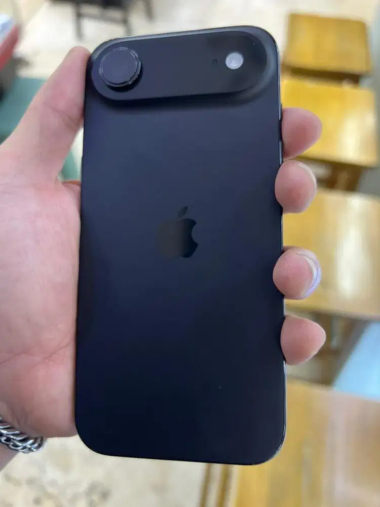 Iphone air 512 ibox bh 100 garansi oktober 2026 bh 100 like new