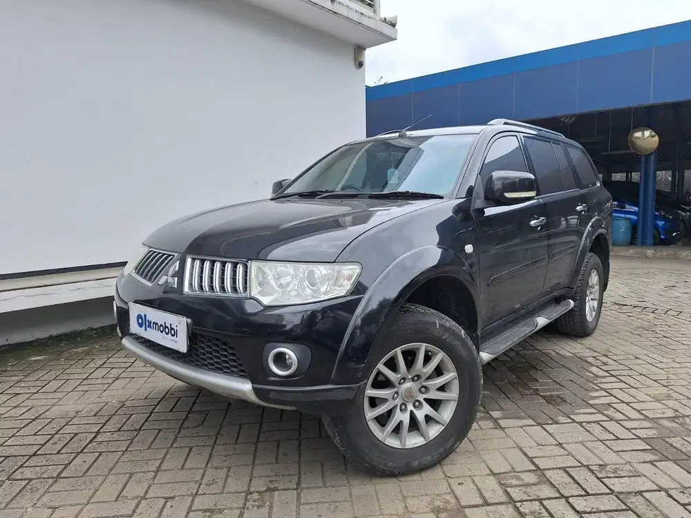 DP 1 JUTA Mitsubishi Pajero Sport 2.5 Exceed 4x2 Solar-AT 2011 TLR