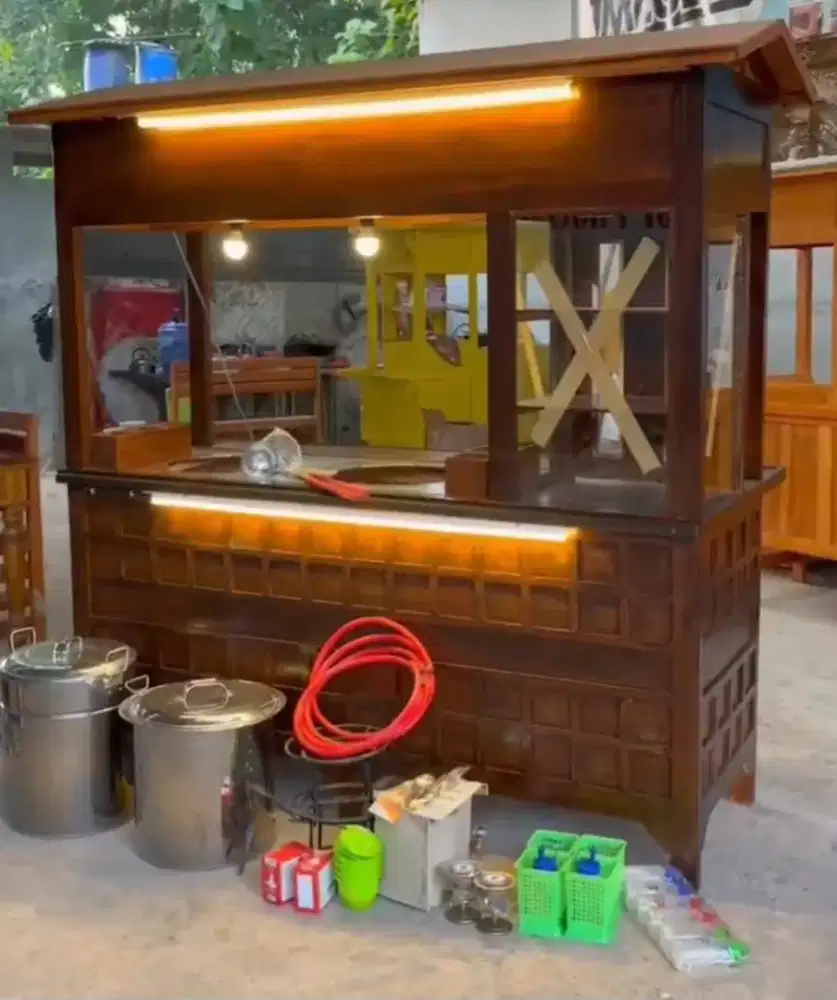 Rombong kayu second bagus siap pakai