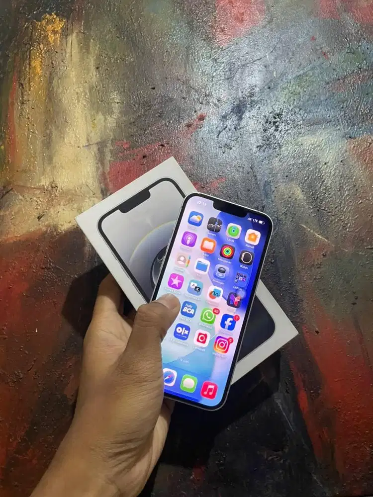 Iphone 16e 256gb white garansi ibox