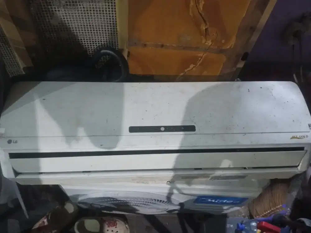 Ac Lg atau Midea 1/2pk/1pk