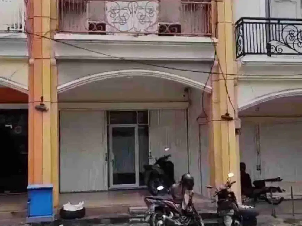 Disewakan Cepat Ruko Tingkat 2 Lantai Daerah Ngaliyan, Semarang