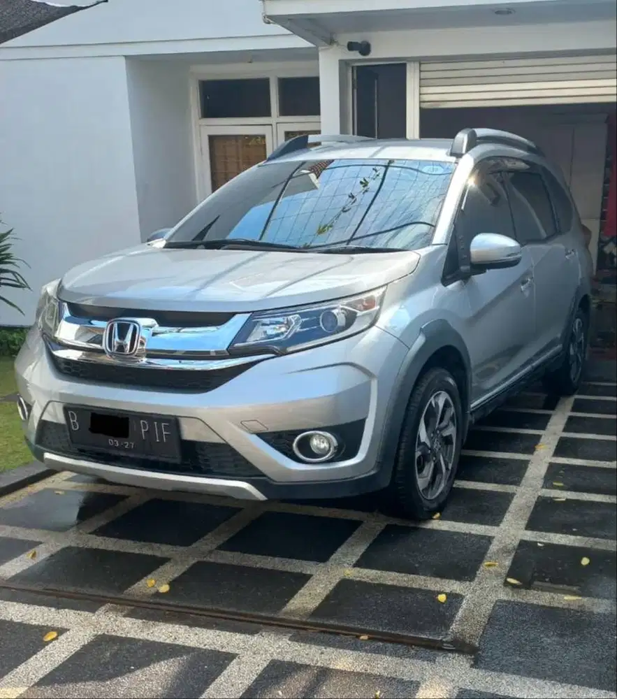 JUAL HONDA BRV 2016 MT SUPER ISTIMEWA