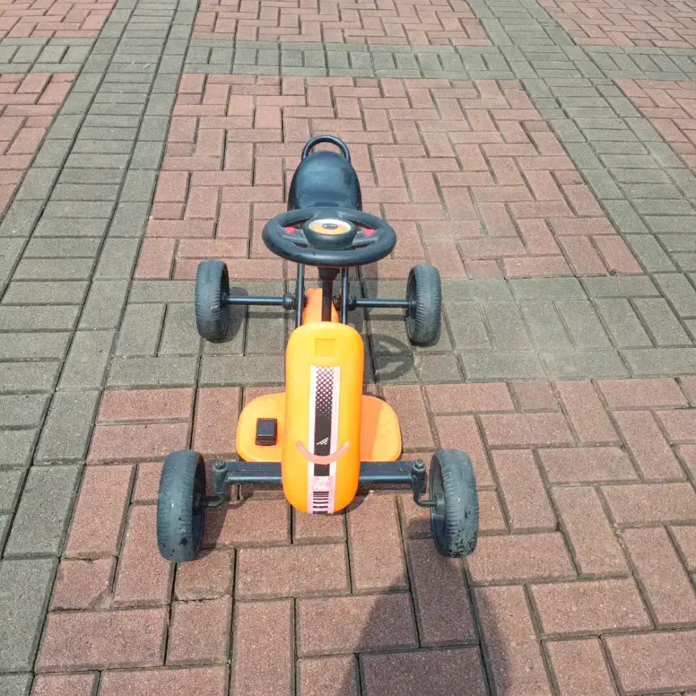 Motor anak kecil toys